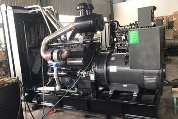 应对宜宾电力需求波动：上柴柴油发电机组的灵活配置策略